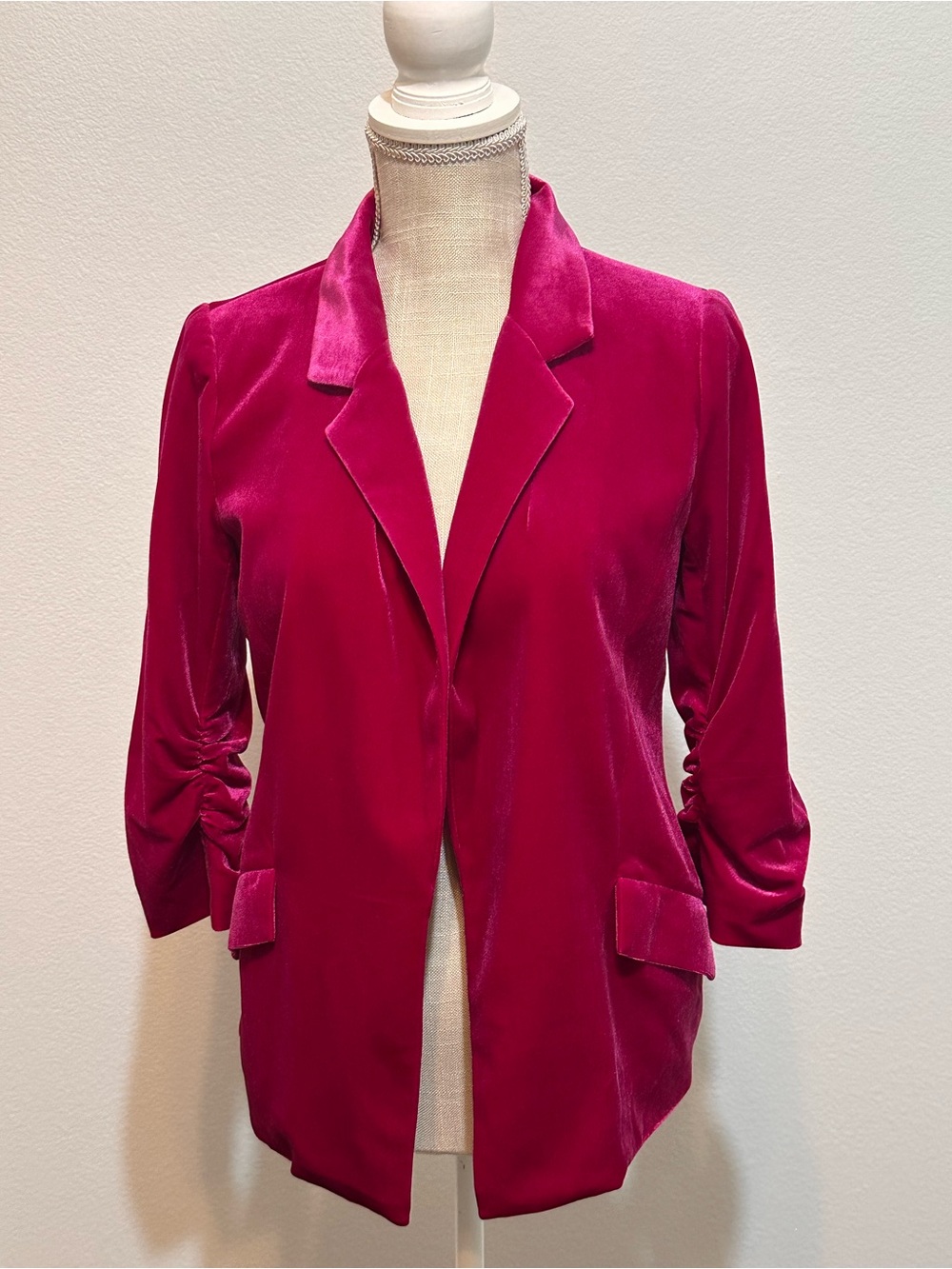 Skies Are Blue Velvet Open-Front Blazer Jacket - Fuchsia
